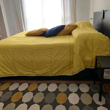 Il Terrazzo Del Pittore *