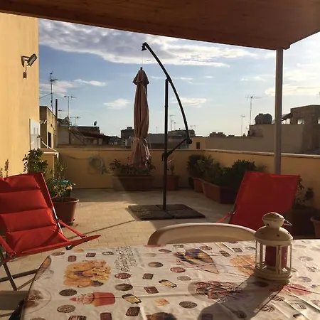 Il Terrazzo Del Pittore 마자라데발로